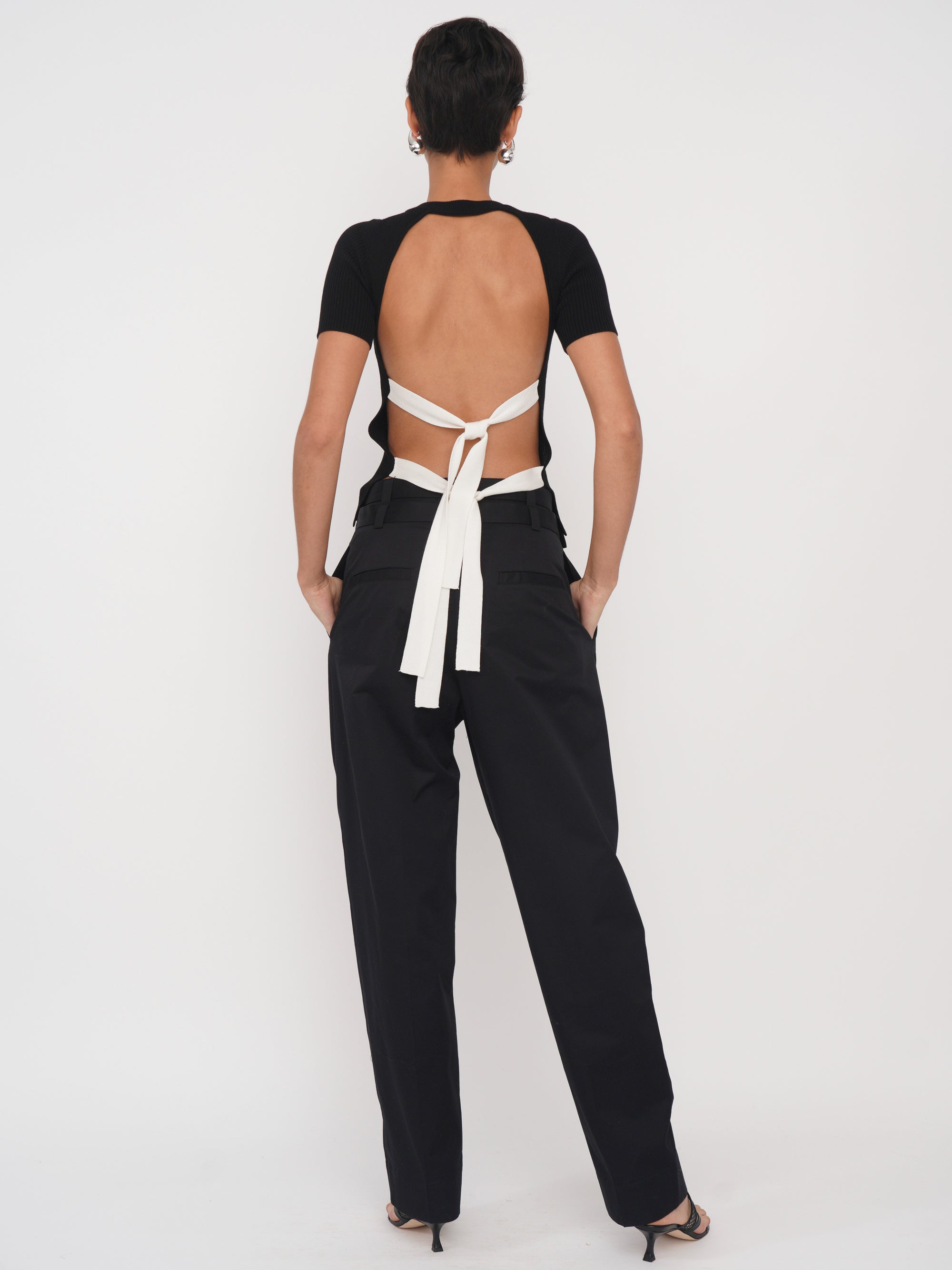 Leda Top Black
