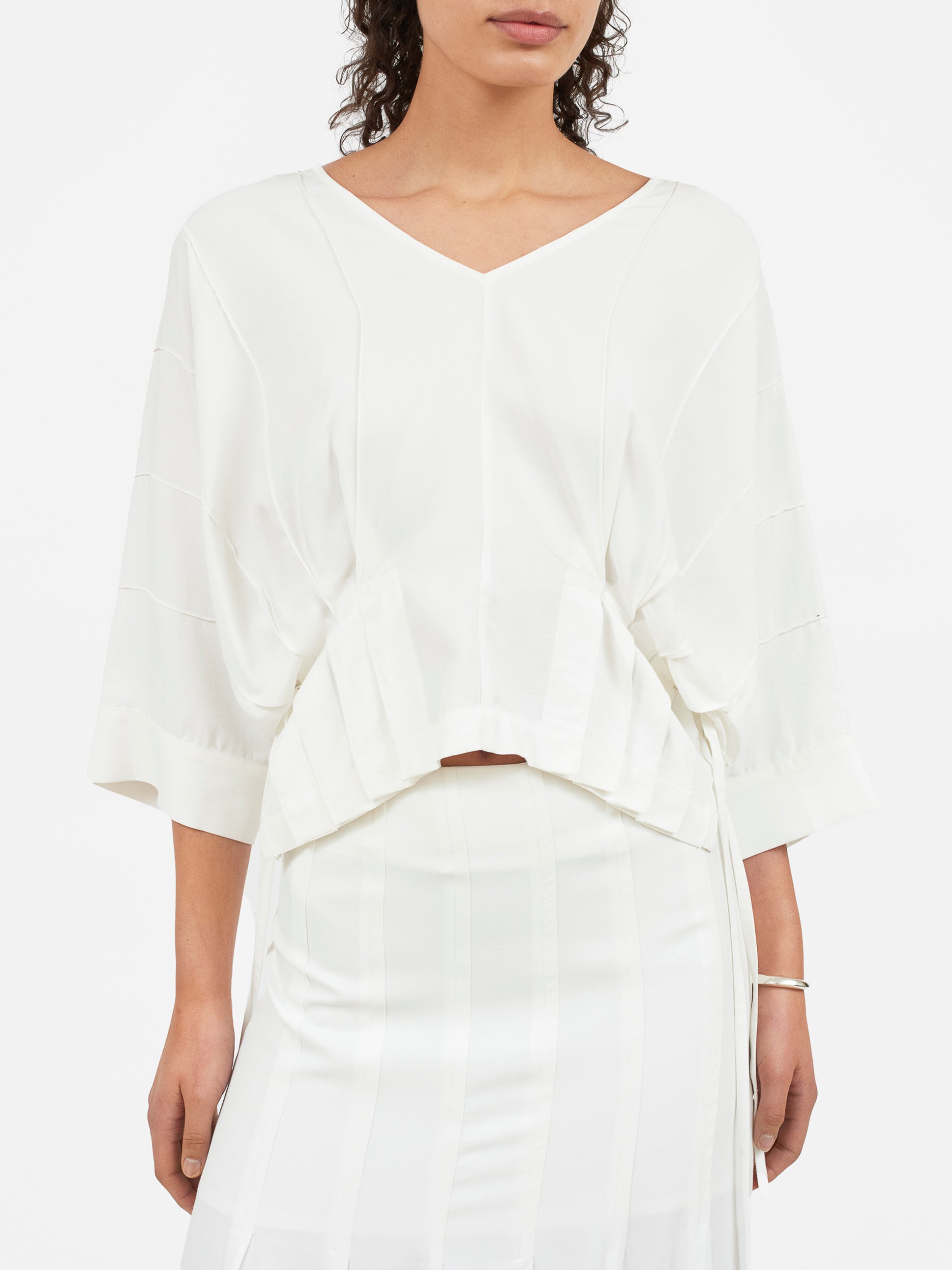 Opal Top Off White
