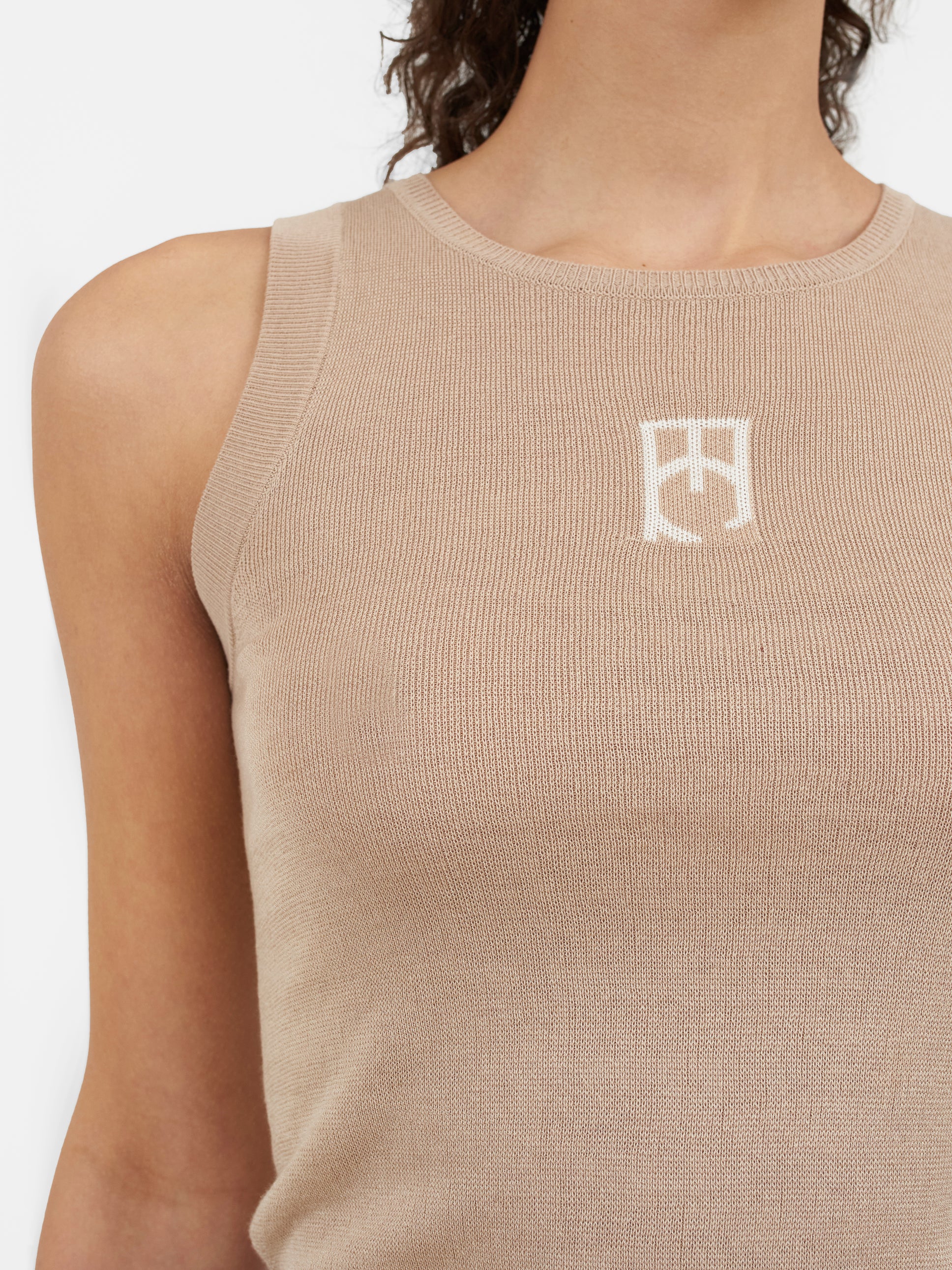 Rekha Vest Travertine