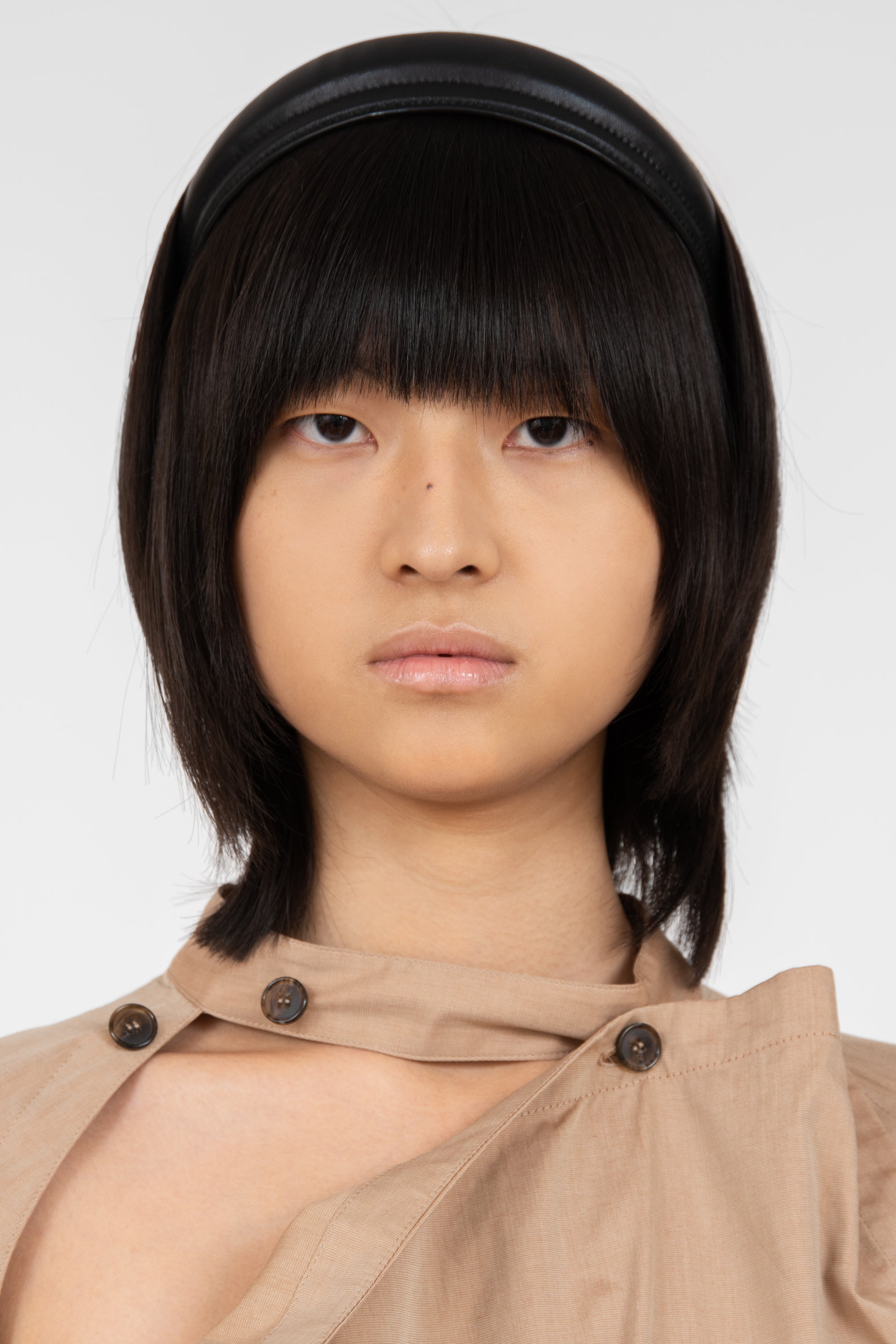 Mariam Head Band Black - LOUIS QUATORZE