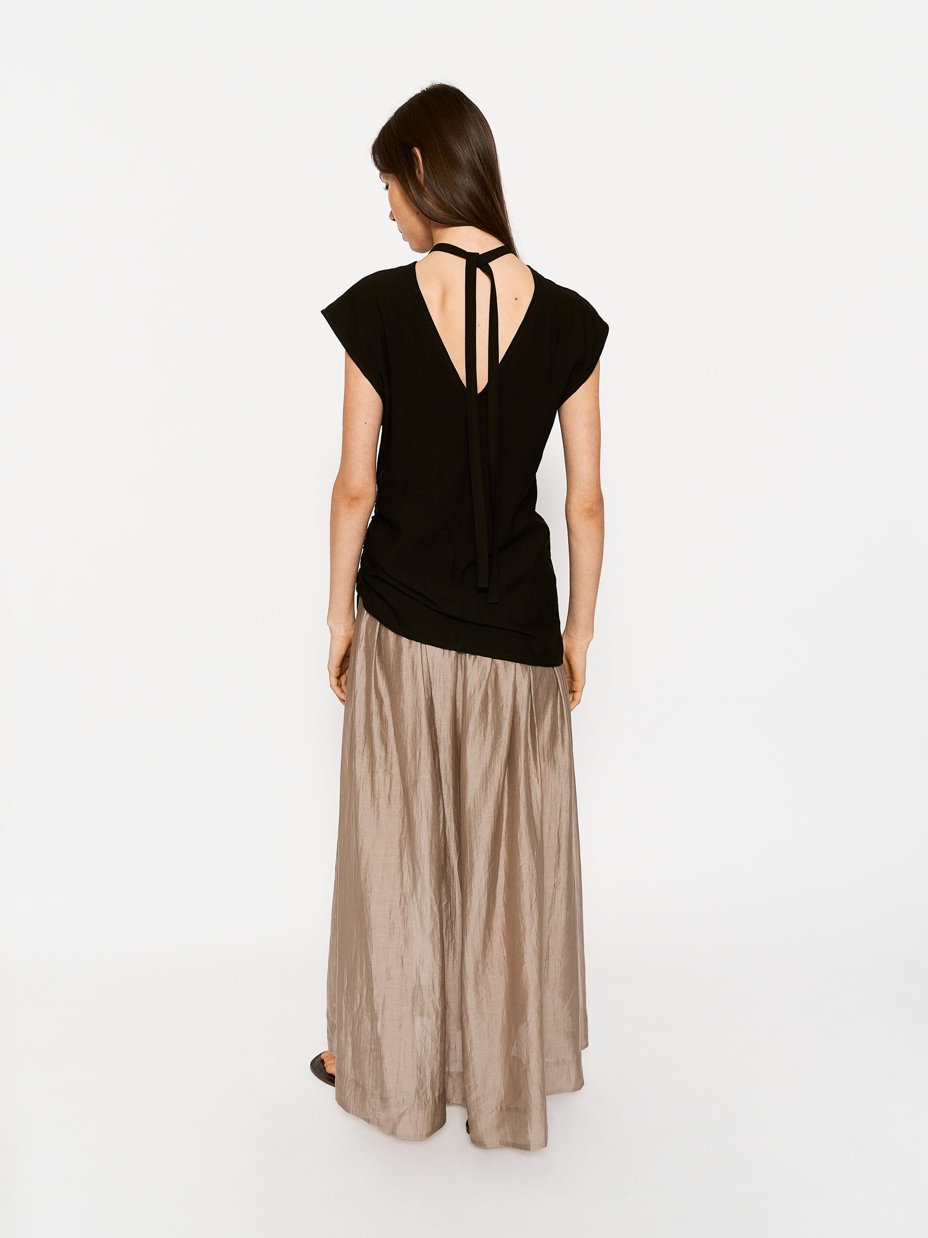 Georgia Dress Black and Patio