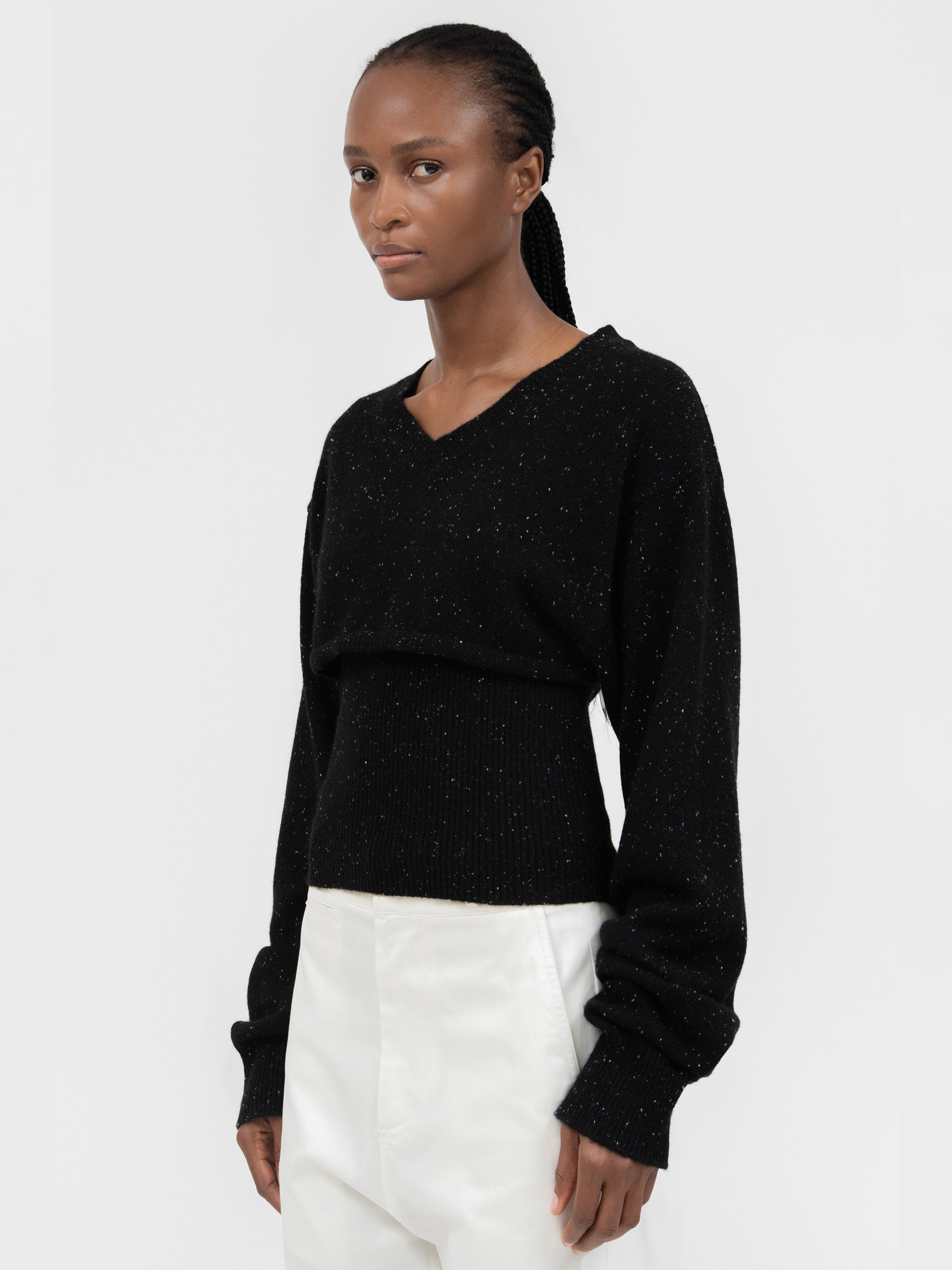 Boleyn Cashmere Twinset Speckle Black