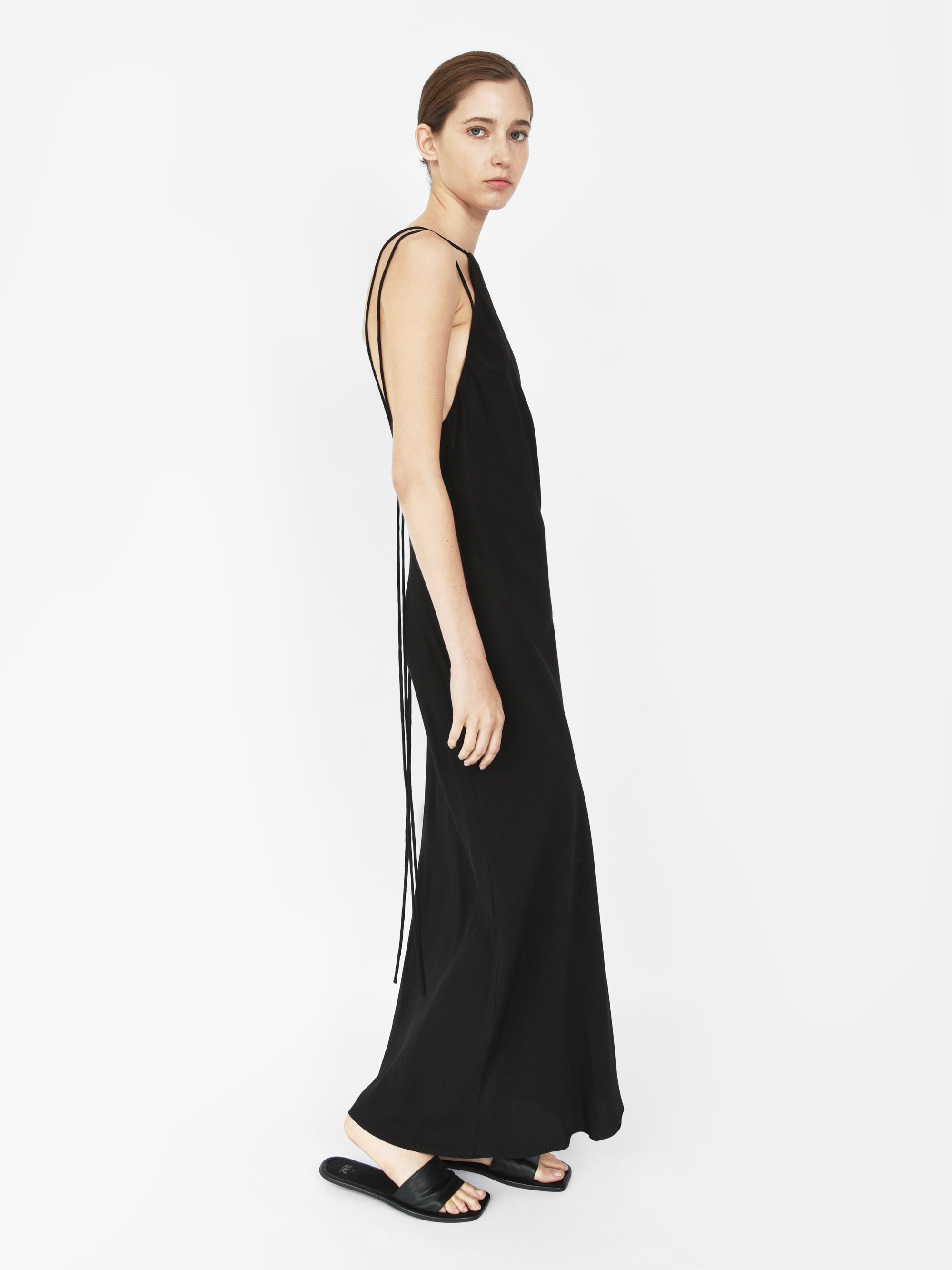 Nilufar Dress Black
